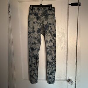 Lululemon tie dye leggings, 4